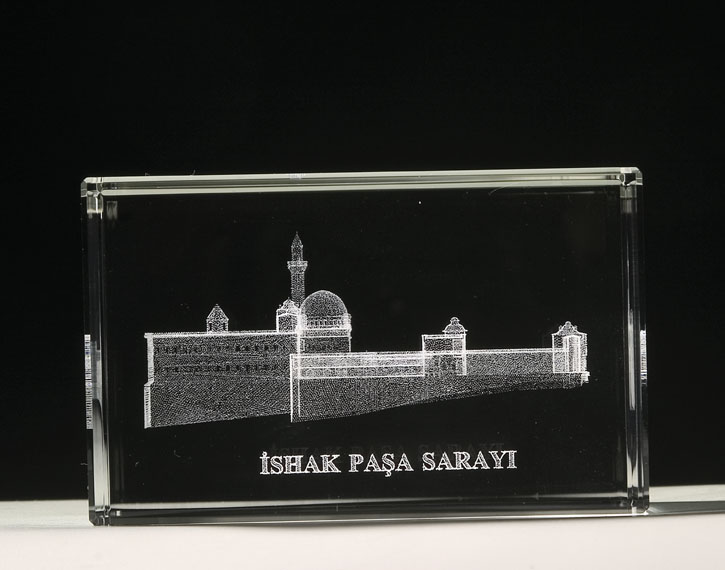 İSHAK PAŞA SARAYI